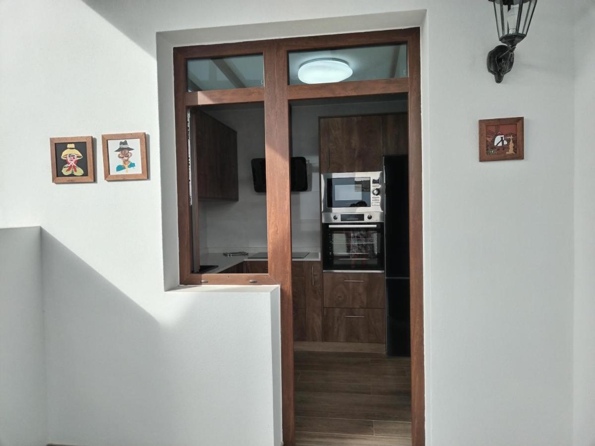 Casa Encarnacion Villa อาริอา ภายนอก รูปภาพ
